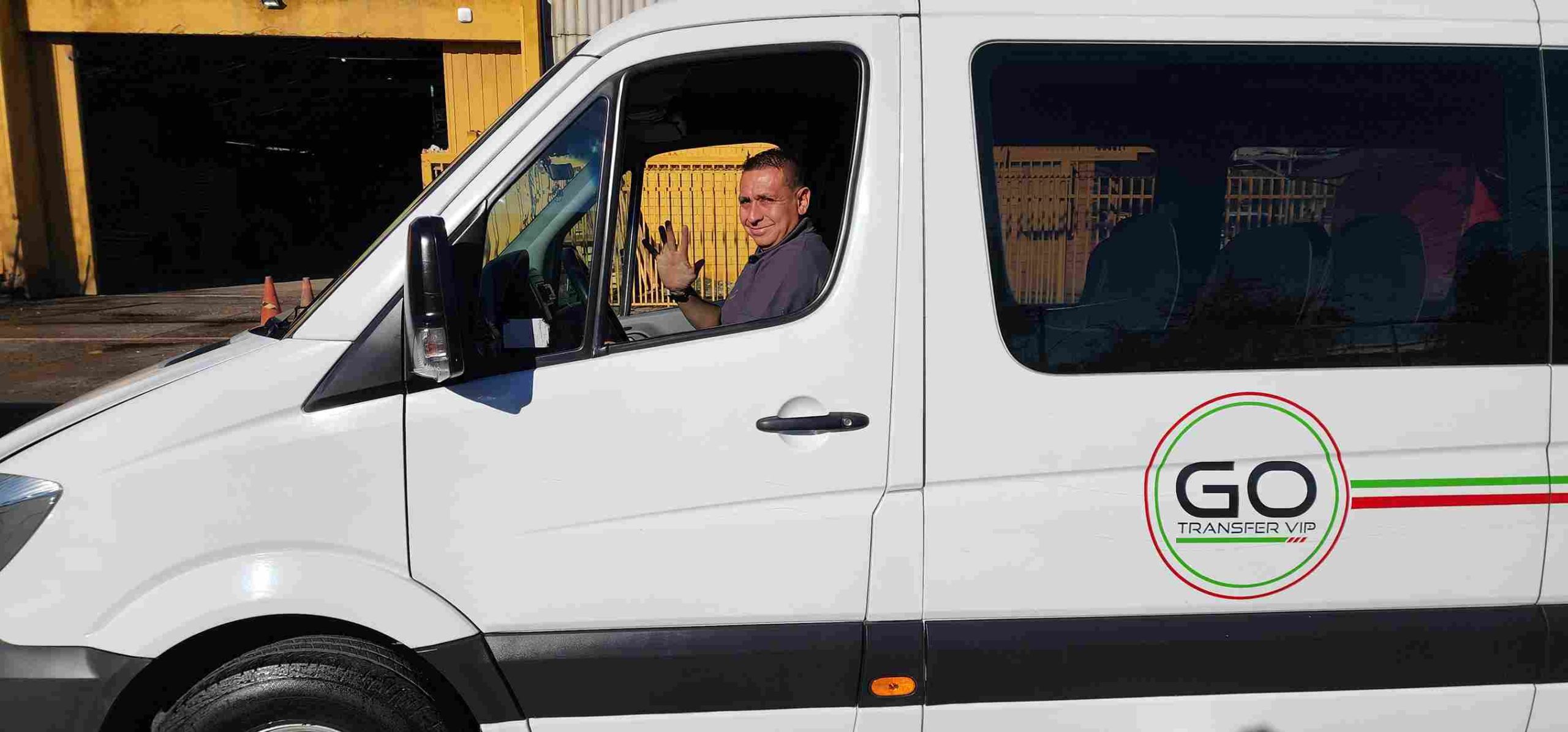 Van de Transporte de Pasajeros en Santiago